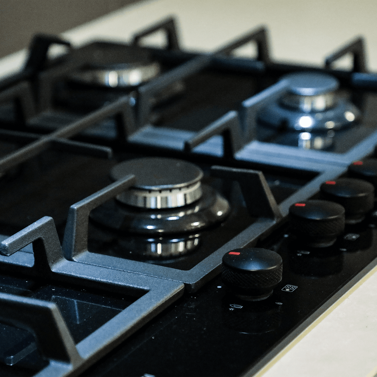 Artusi CAGH9000B 90cm Black Finish Gas Cooktop