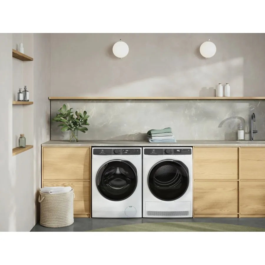 Electrolux EWF8023P5WCS 8kg Front Load Washing Machine - Electrolux Factory Seconds