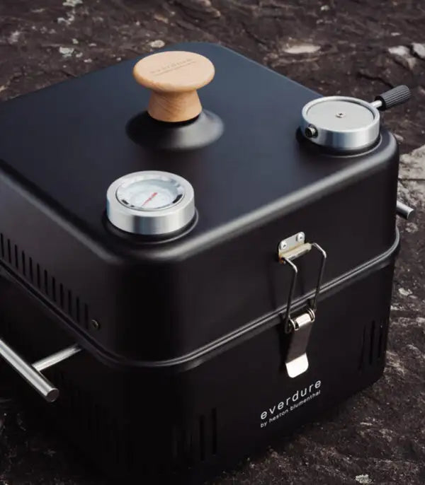 Everdure by Heston ECUBE360B Portable Cube 360 with Roasting Hood