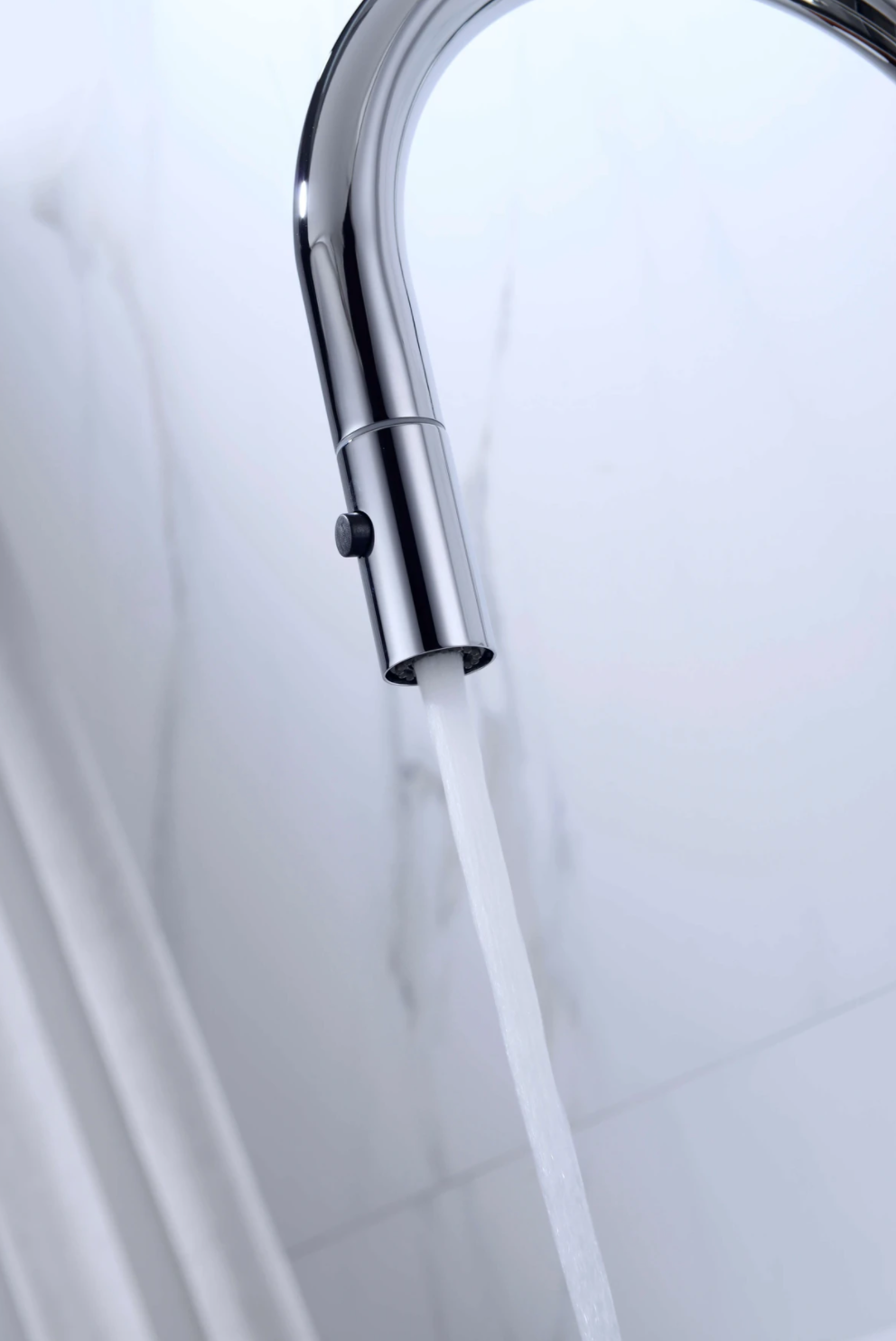 Nero NR581009cCH Dolce Pull Out Kitchen Mixer With Veggie Spray Function - Chrome