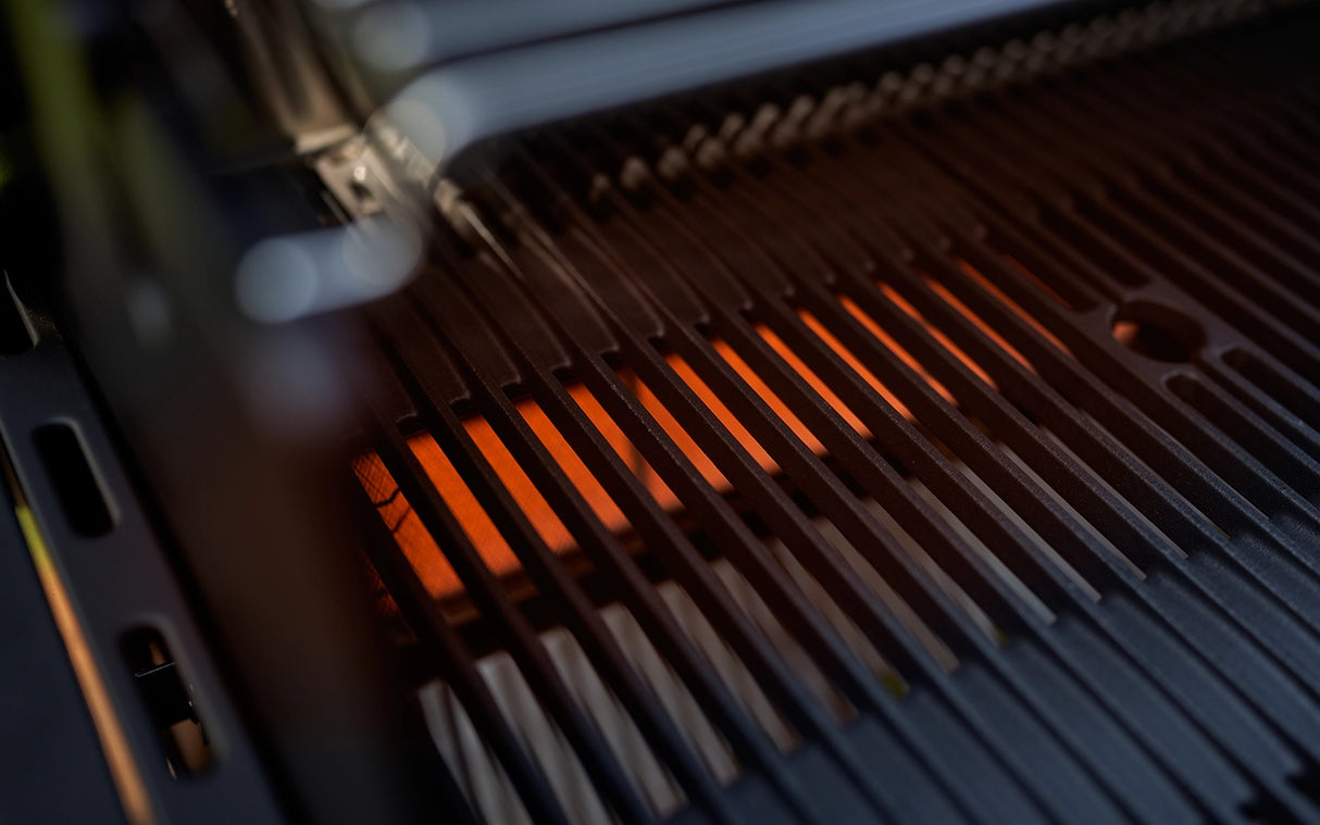 CROSSRAY TCX4FL XPlor 4 Burner Gas Inbuilt BBQ, Stainless Steel