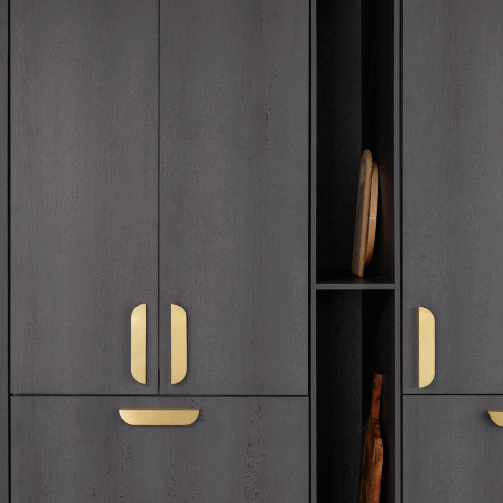 Artusi AINT9100FD 91cm 546L Integrated French Door Fridge