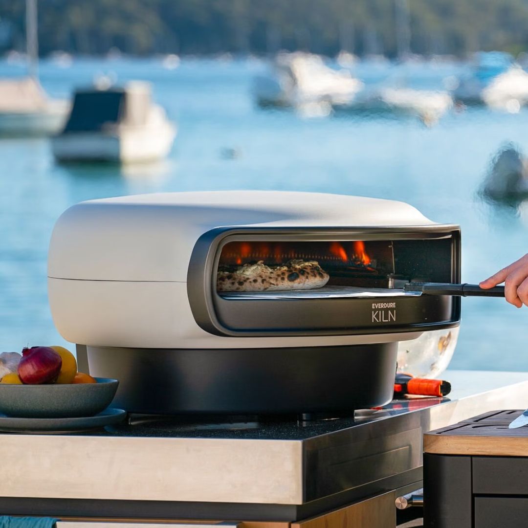 Everdure EKILN2S Kiln R Series Stone Portable LPG Pizza Oven