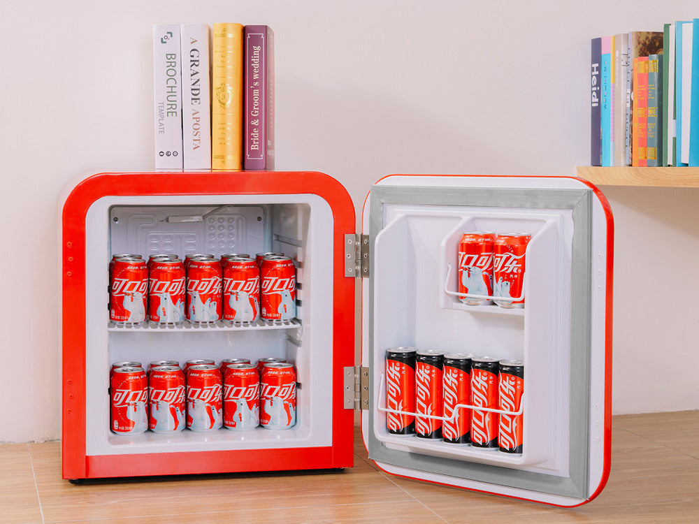 Husky 41L Retro Style Mini Bar Fridge in Red HUSD-RETRO41-RD-AU.1