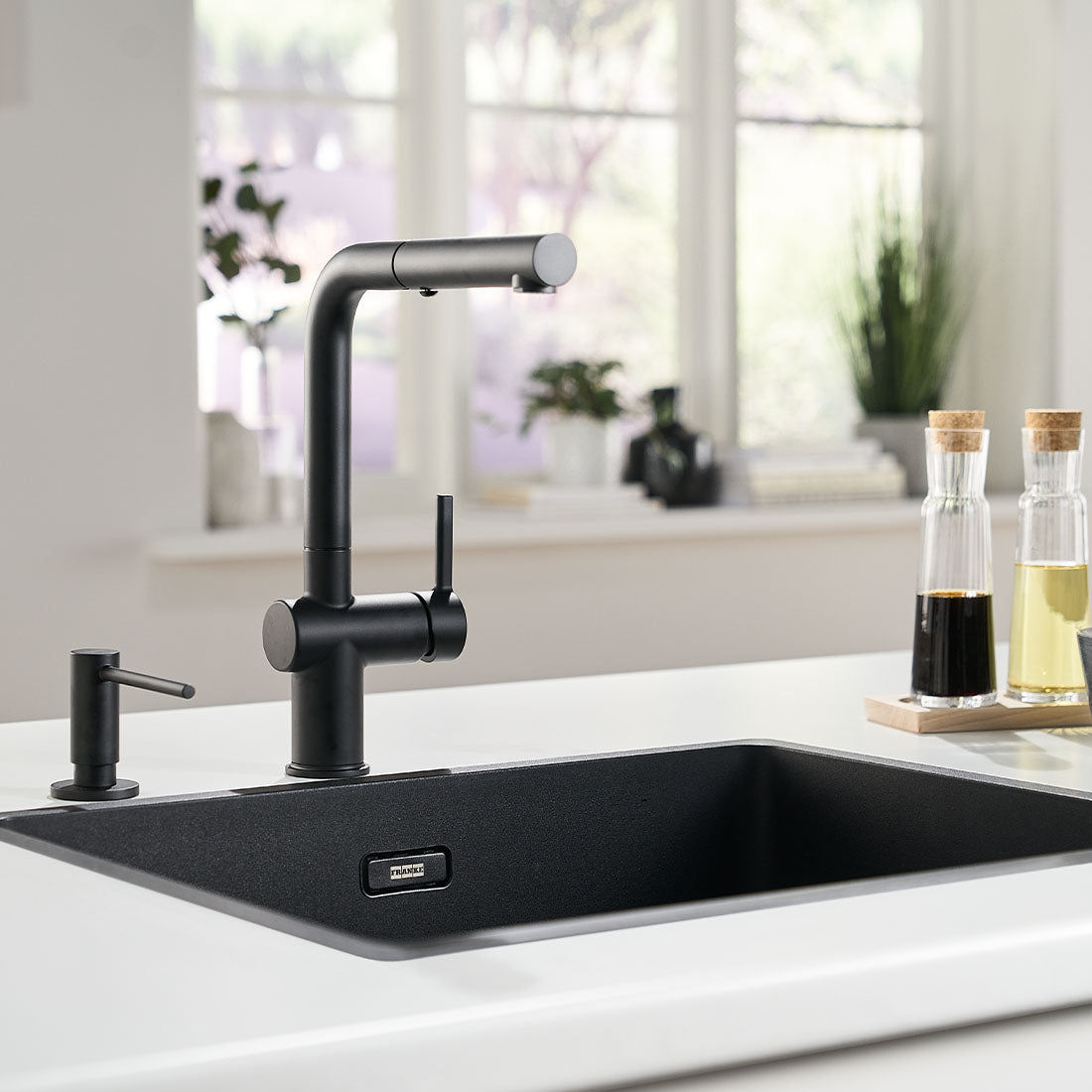 Franke Maris Granite Single Bowl 520mm Flushmount Matte Black, MRG210-52B MB