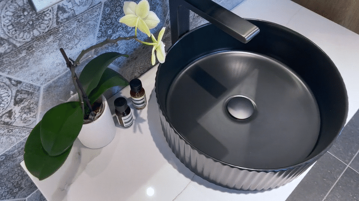 Otti OT4000MW Marlo Round 400x400x125 Fluted Above Counter Basin